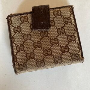 Gucci Beige Monogram “Project” Wallet